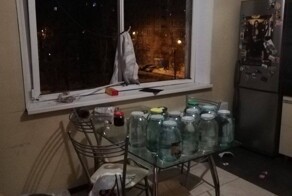 Хозяин госпитализирован: в Челябинске взорвался самогонный аппарат и разнёс квартиру