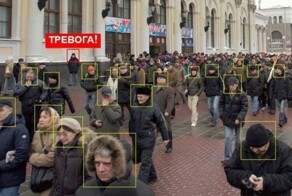 Более 300 тысяч камер в России умеют распознавать лица