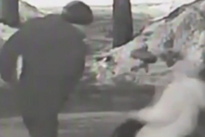 В Москве мужчина жестоко избил и ограбил женщину