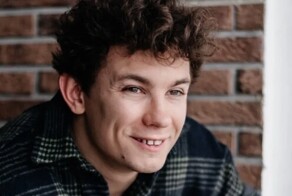 Никита Кологривый лишился роли Жириновского после дебоша в Новосибирске