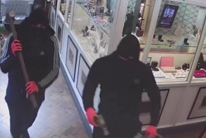 Вынесли £100,000 и чуть не убили:  торговца антиквариатом ограбили и избили в Лондоне