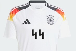 Adidas запретит продавать футболки сборной Германии с 44-м номером