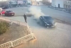 Авария из-за запавшей педали газа