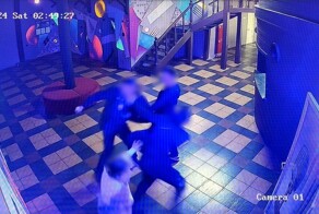 В Бурятии посетитель боулинга смертельно ранил охранника, не разрешившего ему закурить