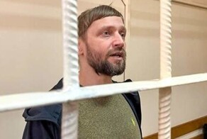 Блогера-сыроеда, уморившего голодом ребёнка, отправили в колонию строгого режима