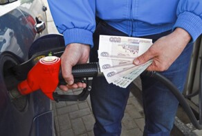 Заправляйся, кто может! Бензин снова подорожает