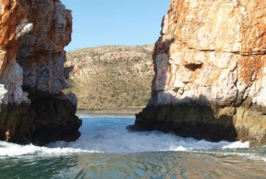 Горизонтальный водопад (9 фото)