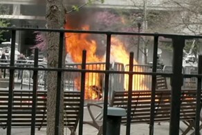 Американец поджег себя во время судебного процесса над Трампом