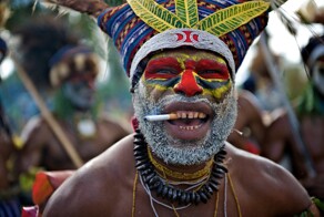 "Зачем аборигены съели дядю?" Ученые Папуа-Новой Гвинеи обиделись на Байдена за каннибалов