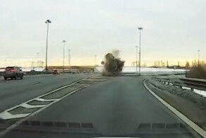 На полном ходу в разделительное ограждение