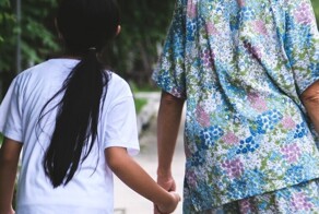 Китаянка украла 11-летнюю девочку, чтобы воспитать её "идеальной женой" для сына