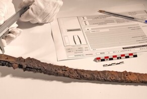 У найденного в Испании меча "Эскалибур" оказалось исламское происхождение