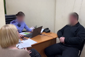 Суд в Ростове арестовал самбиста-блогера, который избивал людей на камеру