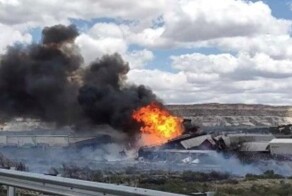 В Аризоне с рельсов сошел поезд, перевозивший пропан