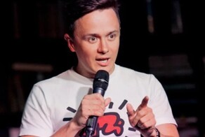 Комик Соболев обиделся на шоу “Однажды в России”, где над ним пошутили и назвали сморчком