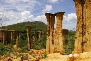 Ущелье Исимила (6 фото)