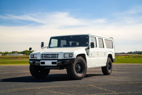Редкая модификация Toyota Mega Cruiser с левым рулём ушла с молотка