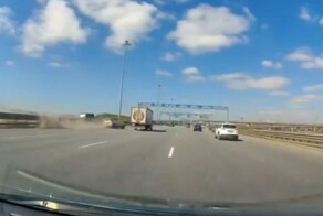 Скучно было, решил навести суеты