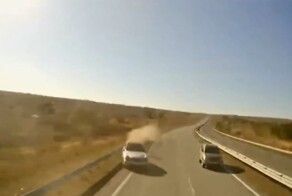 Вопрос - с какой скоростью летел Мерседес?