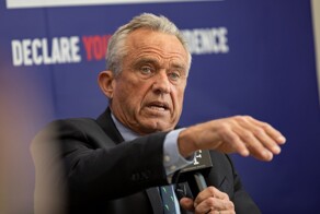 У кандидата в президенты США обнаружили в голове паразита, который съел часть его мозга