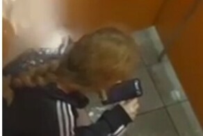 В Кемерове школьницы издевались над сверстницей, обсыпая её мукой и избивая