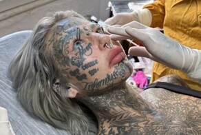 Женщина, ослепшая после тату на глазных яблоках, решила это повторить