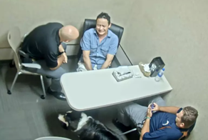 Мужчине из США выплатят почти миллион долларов за допрос в полиции