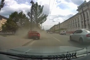 И самоустранился, и никого не зацепил
