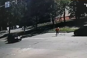 Как не надо переходить дорогу