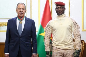 Сергея Лаврова наградили орденом Жеребца