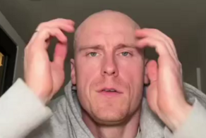 Мужчина собрался с мыслями