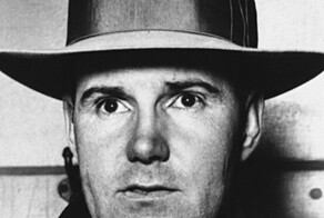 Талантливый гольфист-шулер, пять свадеб и пять смертей