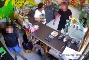 Грубое замечание из-за чиха обернулось поножовщиной