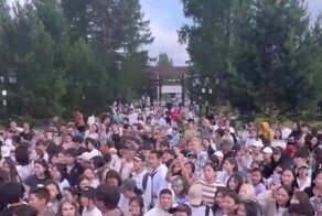 Бывший зять Шойгу решил собрать фанатов в Тыве, но ему пришлось убегать от толпы подростков
