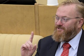Депутат Госдумы предложил штрафовать пассажиров общественного транспорта из-за неприятного запаха