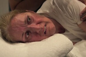 Селин Дион показала, как переживает приступы страшной болезни