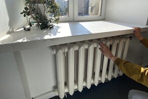 «Так получилось»: в Воронеже коммунальщики дали отопление в многоэтажку при 35-градусной жаре на улице