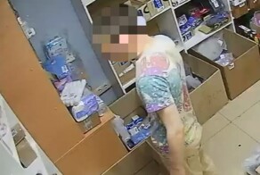 В Удмуртии группа работников маркетплейса подменяли ювелирные изделия на бижутерию