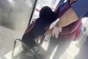 Водитель Mercedes дал пощечину мальчику с аутизмом за погнутый орнамент на капоте