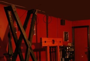 В доме, где снимали "Собачье сердце", обнаружили БДСМ-студию