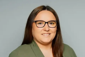 Топ-менеджер Porsche выбросила новорождённую дочь в окно, чтобы та не мешала её карьере