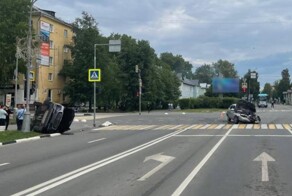 Как-то очень уж легко опрокинулся китайский кроссовер