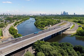 Мужчина на спор прыгнул в воду с моста и погиб на глазах у невесты