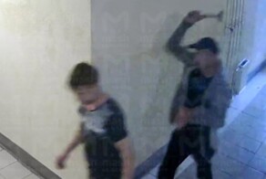 В Петербурге грабитель ударил предпринимателя молотком по голове и похитил сумку с деньгами