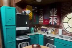 Автобус из «Гарри Поттера», в котором можно переночевать
