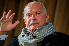 «Вы уж трусы наденьте или крестик снимите»: Никита Михалков раскритиковал современную культуру и систему образования