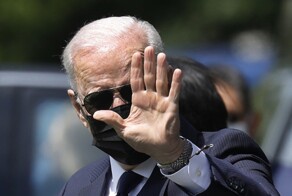 "Сливают?": Джо Байден подцепил ковид, из-за чего отменил выступление на мероприятии