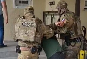 ФСБ показало видео с задержанием преступника, готовившего теракт в Ставропольском крае