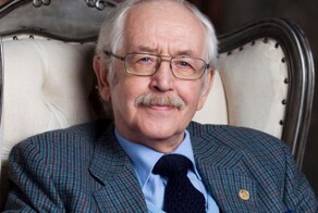Василий Ливанов, советский и российский актер, сценарист, режиссер, Народный артист РСФСР