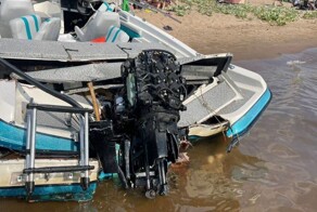 В Самарской области теплоход с туристами на полном ходу влетел в моторную лодку